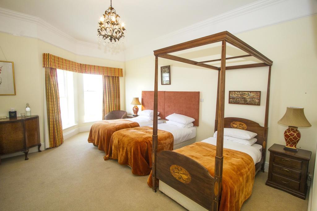 Emlagh House 호텔 딩글 외부 사진