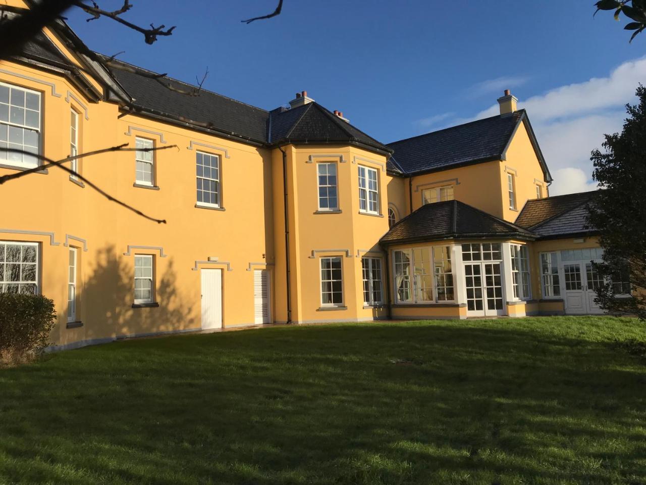 Emlagh House 호텔 딩글 외부 사진