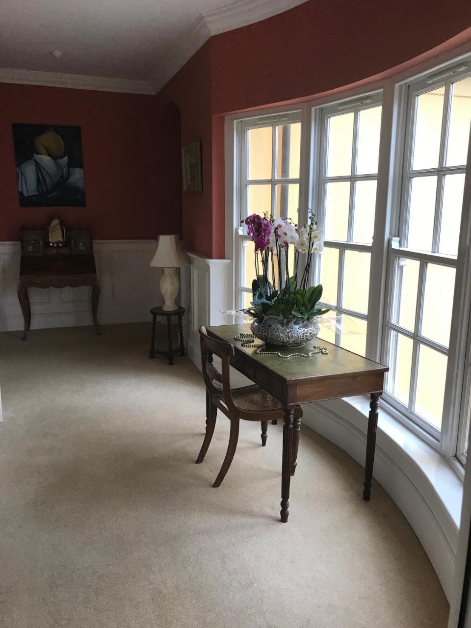 Emlagh House 호텔 딩글 외부 사진